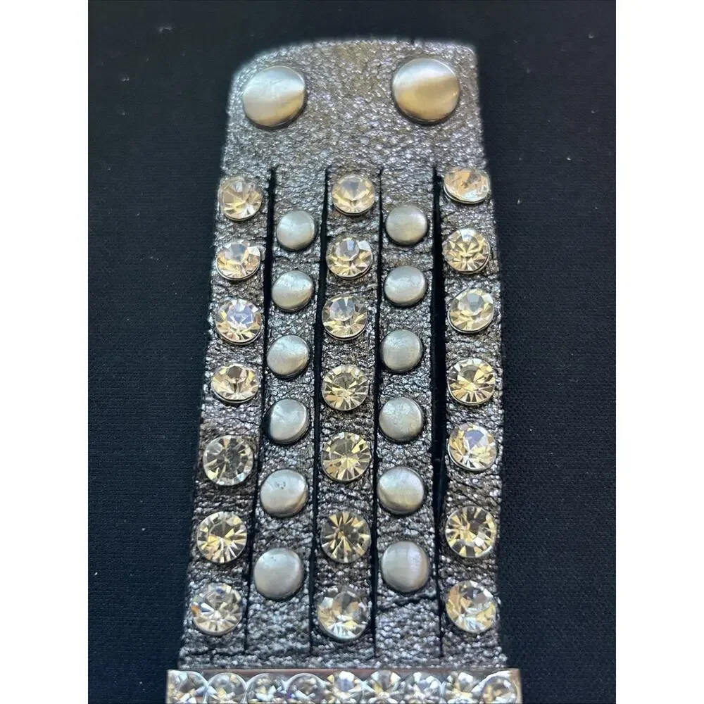 Geneva Silver Tone Strap Band Women’s Quartz Watch
